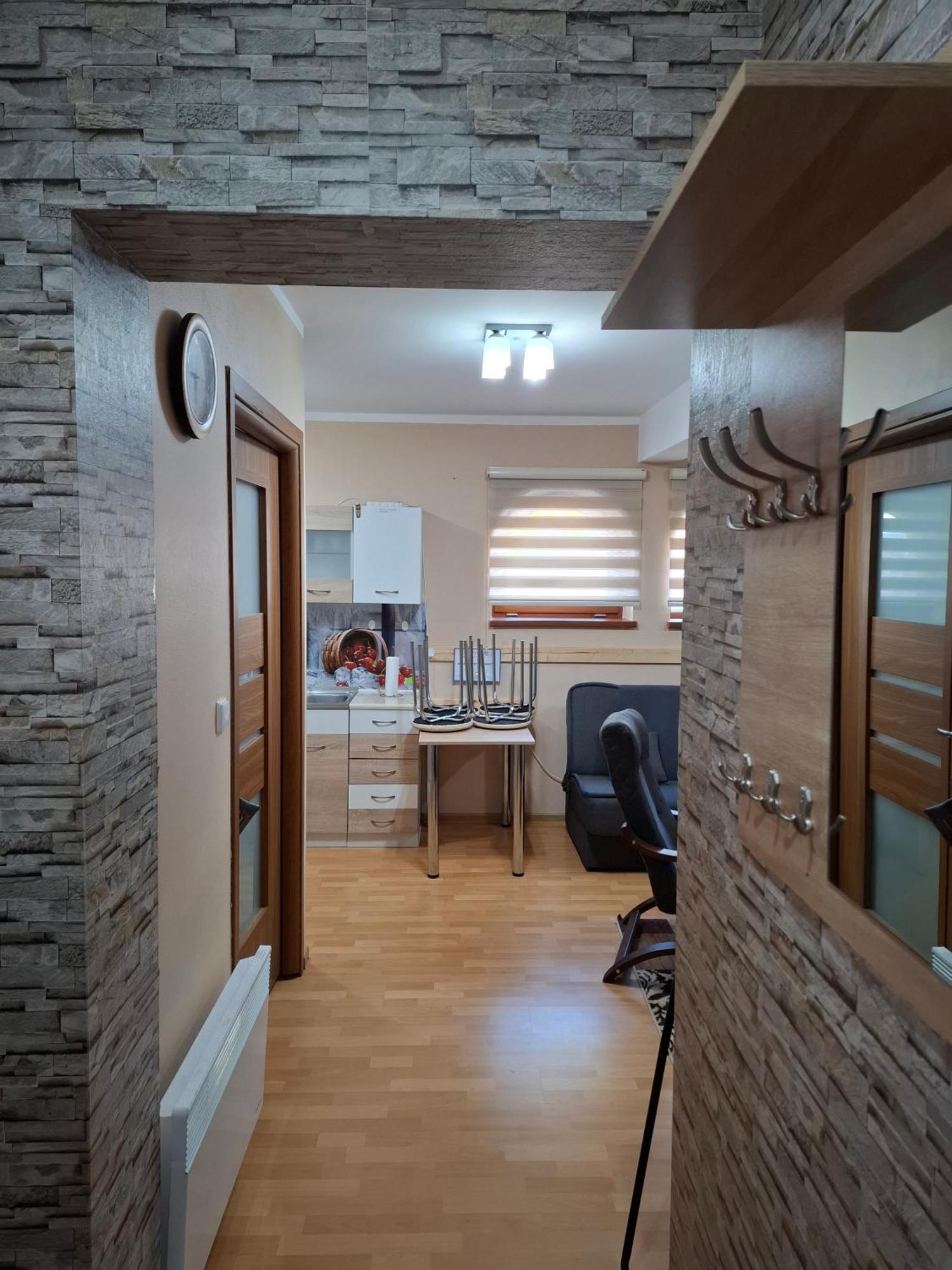 Apartament Elizabeth กอสเชียลิสกอ ภายนอก รูปภาพ